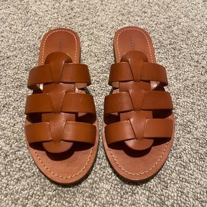 Lucky Brand LK-Aisha Leather Sandals